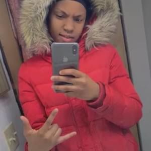 Meet your Posher, Stacey